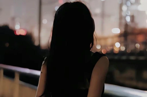 3·28匿名爆料炸锅：1974年“霸总”被指私联粉丝王耀庆等人无辜被卷入