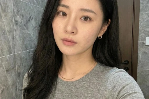 “信蜂”蔓延——圈子传播的新兴群体进化